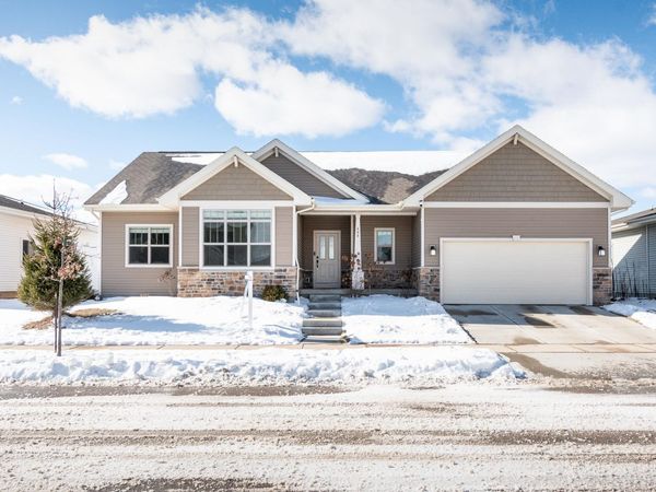608 Burnt Sienna Drive, Middleton, WI 53562