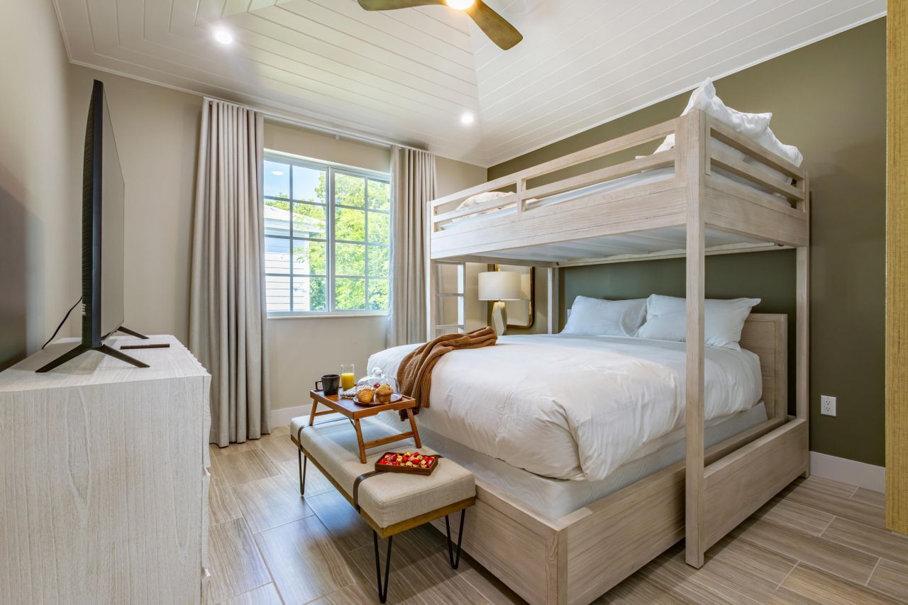 25 E Playa Largo Boulevard, Key Largo, FL 33037 Photo