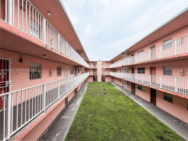 19761 SW 114th Ave, Unit 338, Miami, FL 33157