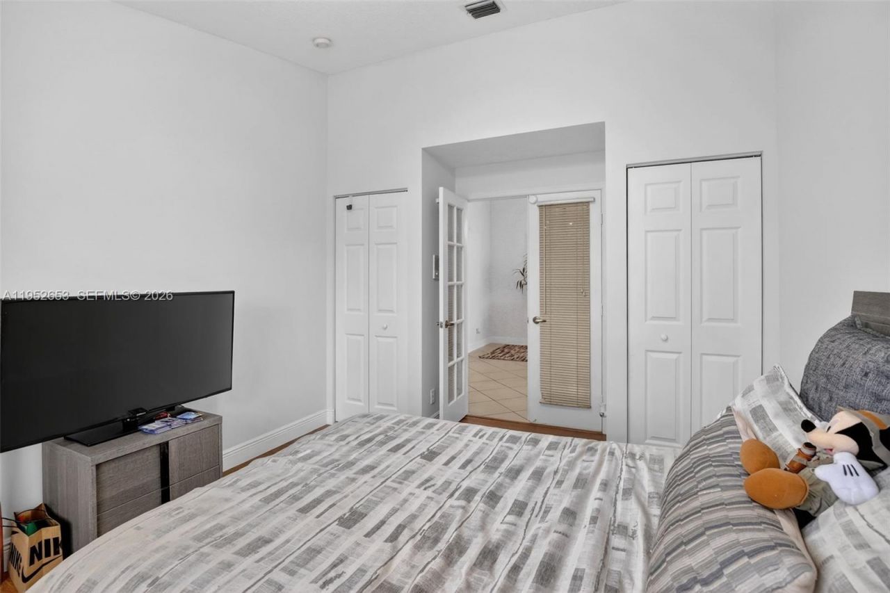 13262 NW 15th St, Pembroke Pines, FL 33028 Photo