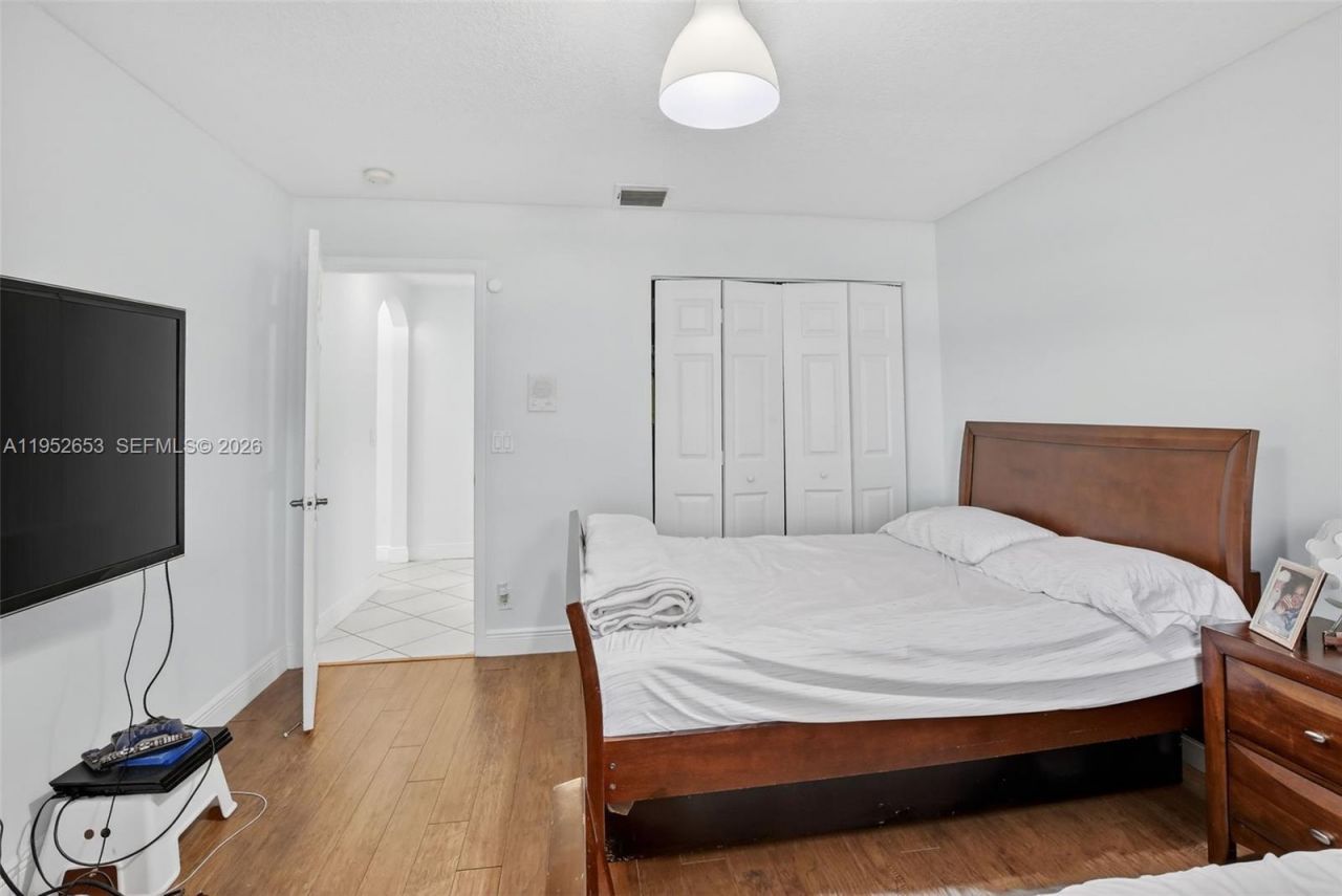 13262 NW 15th St, Pembroke Pines, FL 33028 Photo