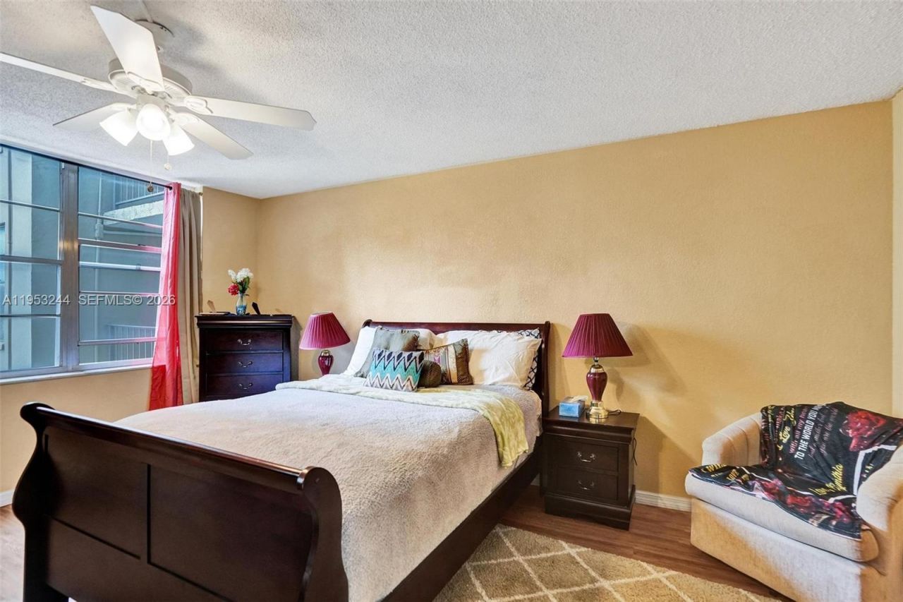 2999 NW 48th Ave, Unit 245, Lauderdale Lakes, FL 33313 Photo