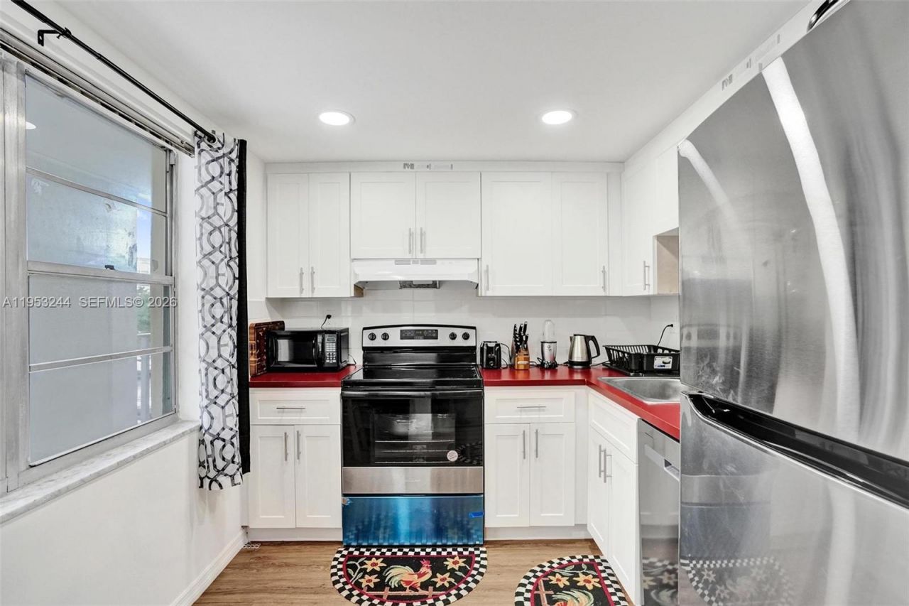 2999 NW 48th Ave, Unit 245, Lauderdale Lakes, FL 33313 Photo