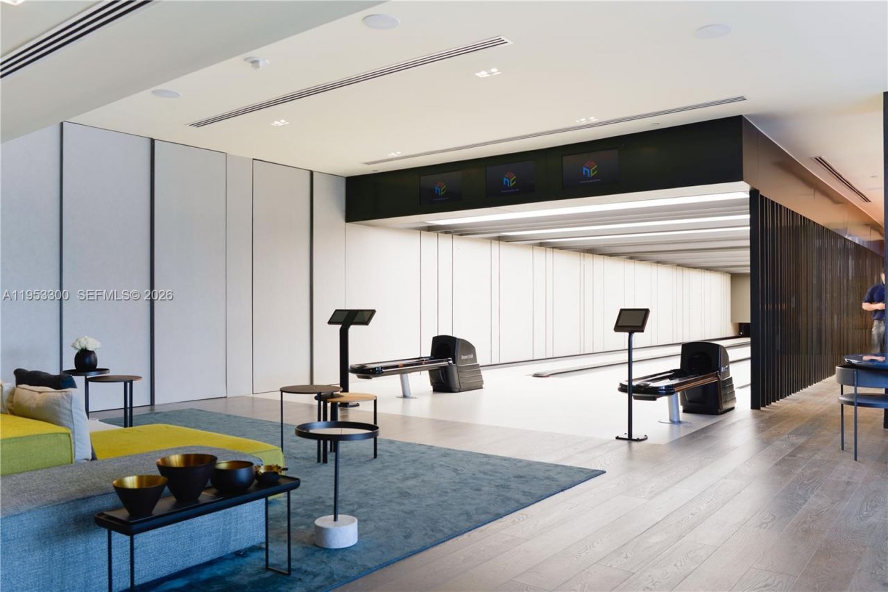 650 NE 32 St, Unit 2703, Miami, FL 33137 Photo