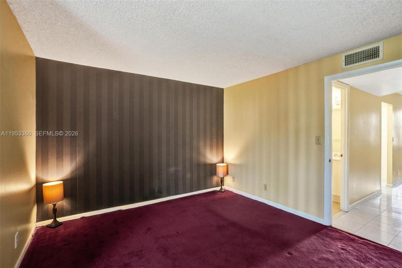 9081 Sunrise Lakes Blvd, Unit 107, Sunrise, FL 33322 Photo