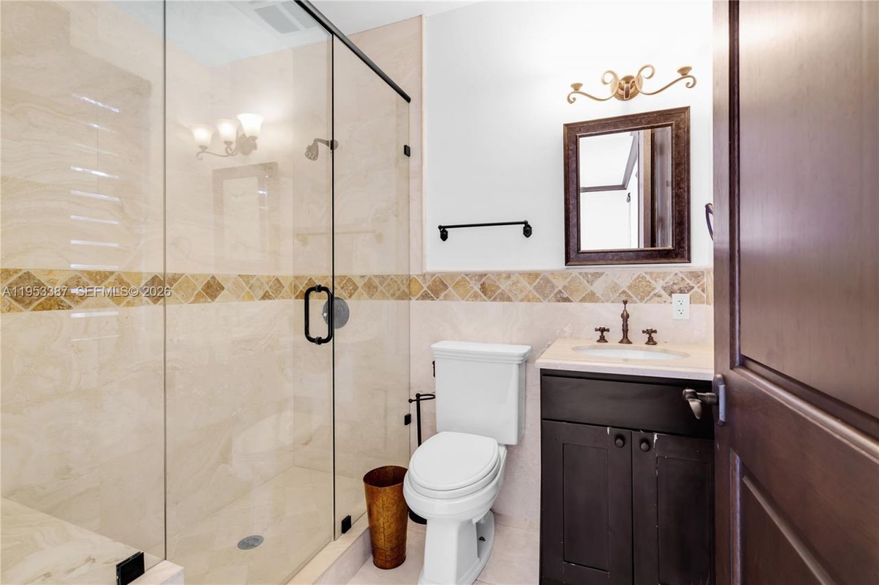 9801 SW 60th Ct, Pinecrest, FL 33156 Photo