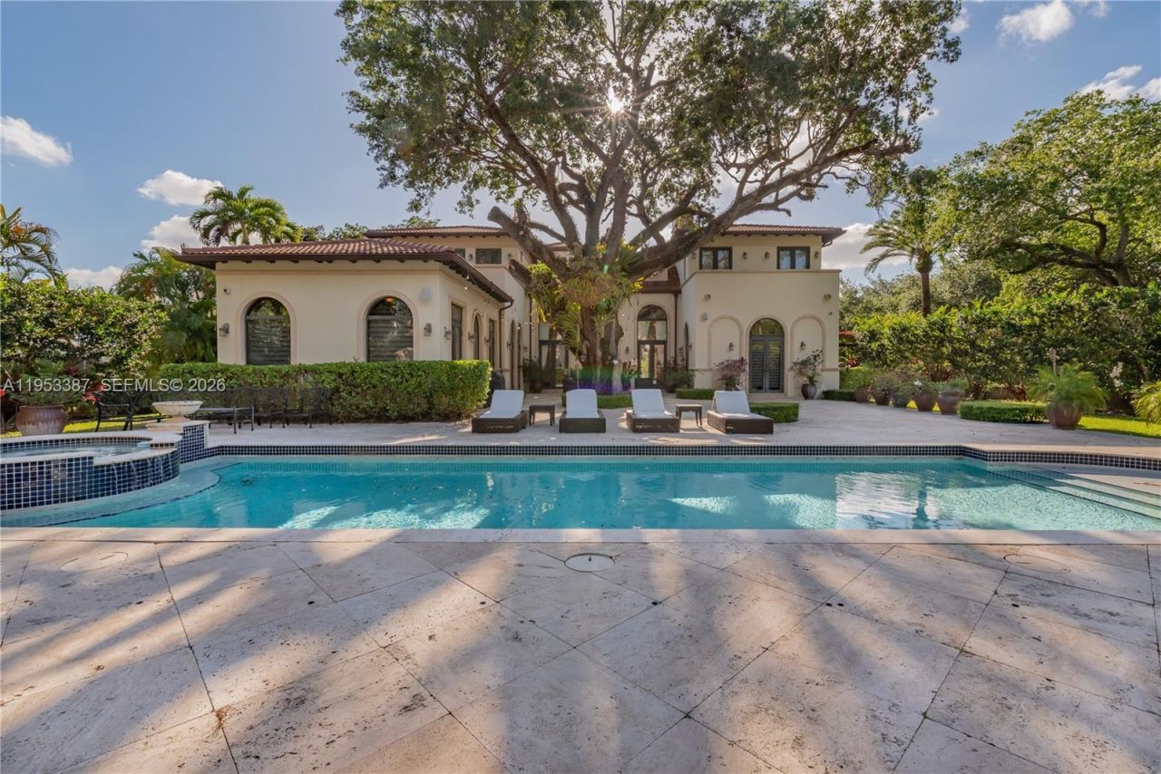 9801 SW 60th Ct, Pinecrest, FL 33156 Photo