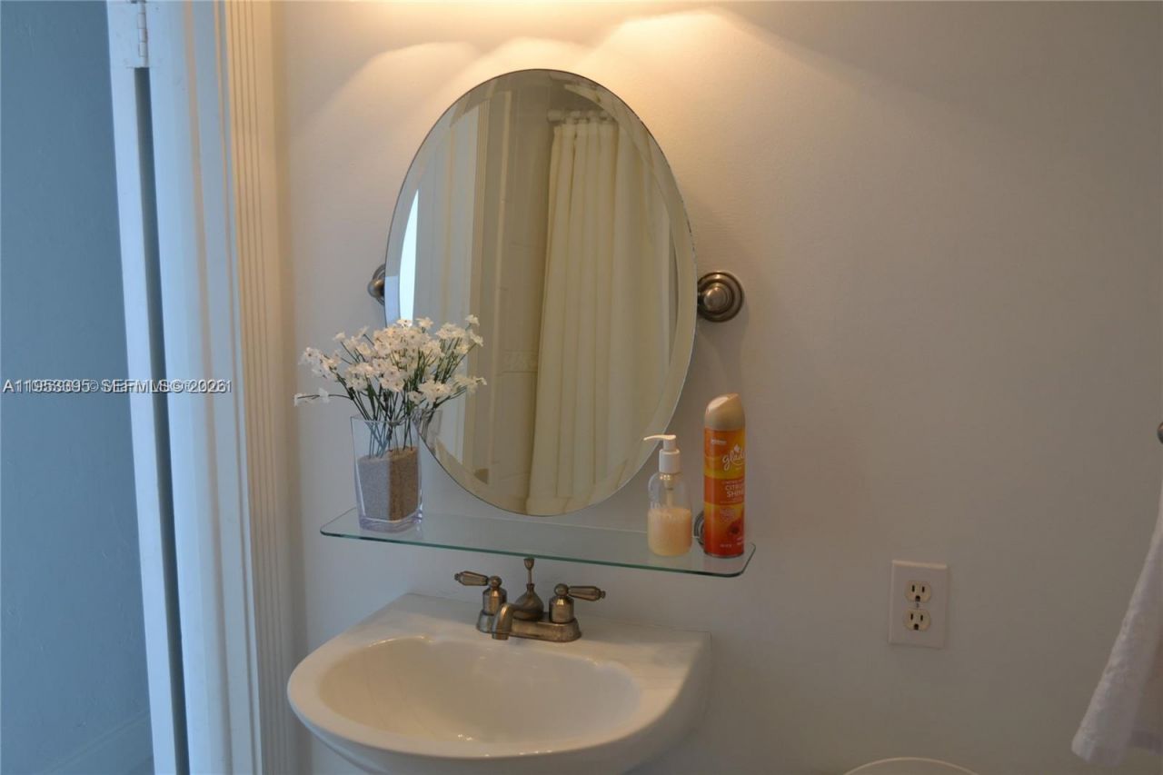 3850 Galt Ocean Dr , Unit 111, Fort Lauderdale, FL 33308 Photo