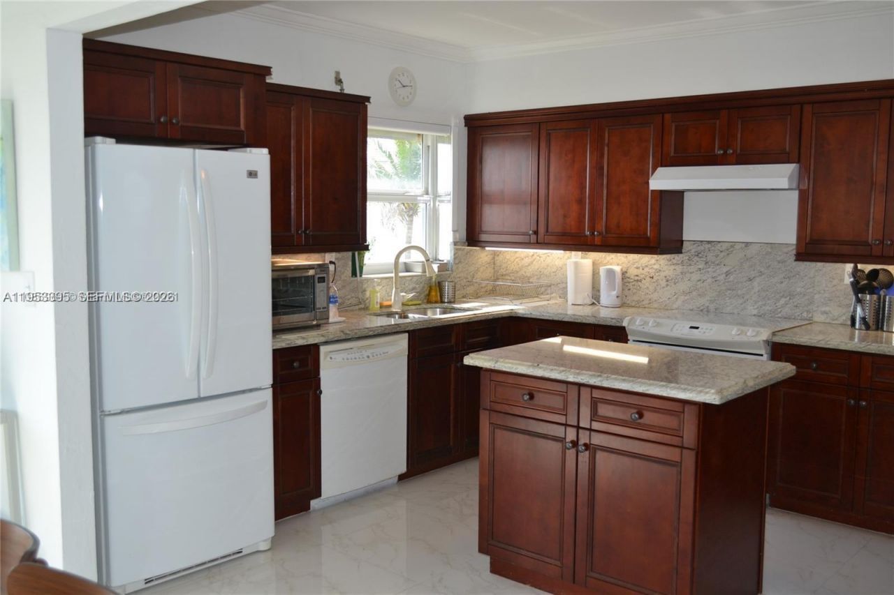 3850 Galt Ocean Dr , Unit 111, Fort Lauderdale, FL 33308 Photo