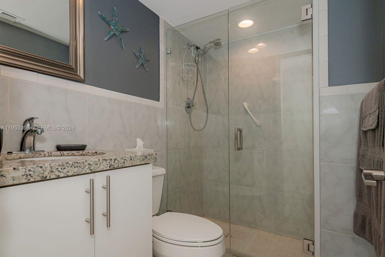 7135 Collins Ave, Unit 722, Miami Beach, FL 33141 Photo