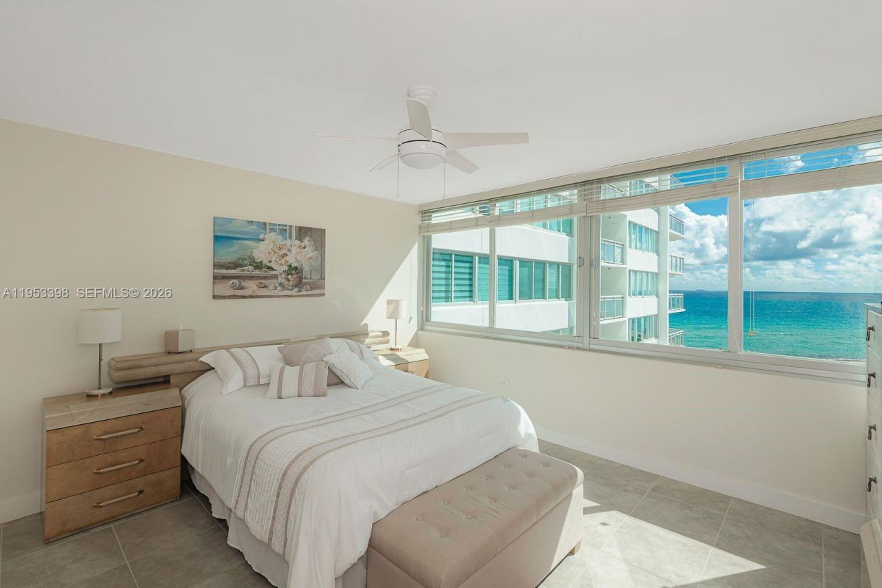 7135 Collins Ave, Unit 722, Miami Beach, FL 33141 Photo