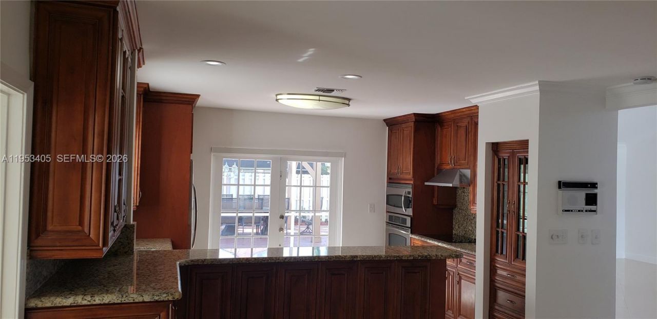 11242 SW 62nd Ln, Unit 11242, Miami, FL 33173 Photo