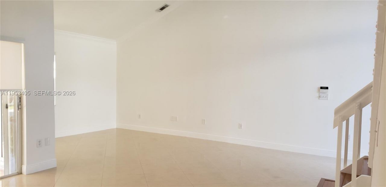 11242 SW 62nd Ln, Unit 11242, Miami, FL 33173 Photo