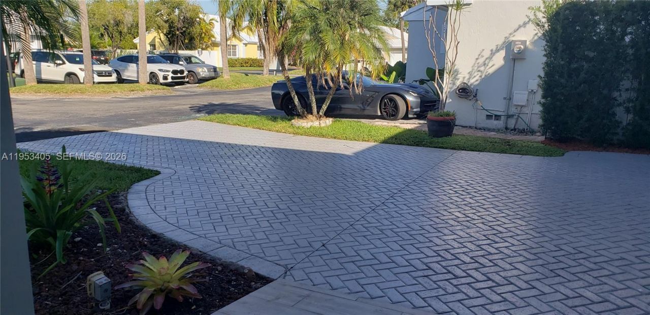 11242 SW 62nd Ln, Unit 11242, Miami, FL 33173 Photo