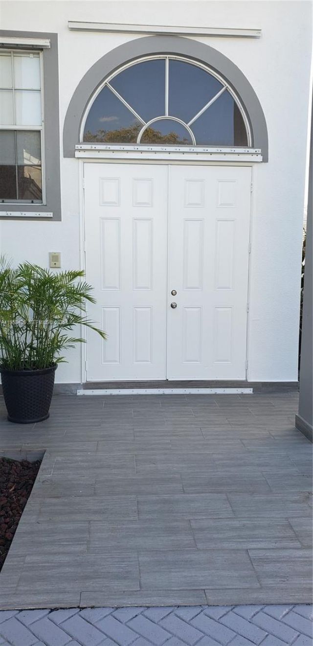 11242 SW 62nd Ln, Unit 11242, Miami, FL 33173 Photo