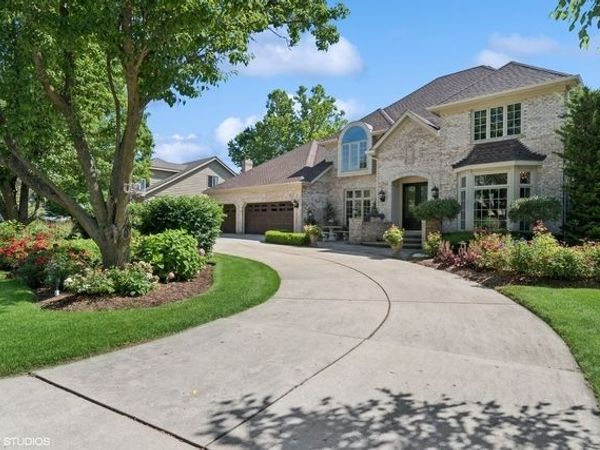 8S241 Dunham Drive, Naperville, IL 60540