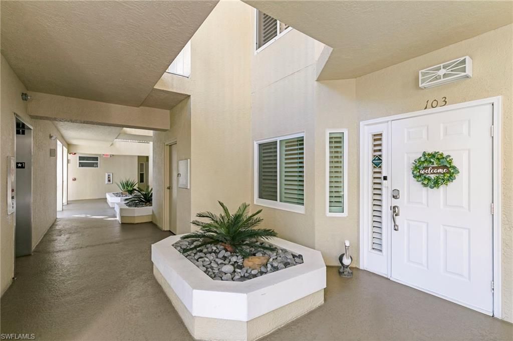 7670 Pebble Creek Cir, Unit 103, Naples, FL 34108 Photo