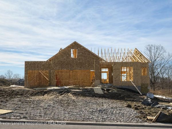 11233 Windswept Drive, Grand Ledge, MI 48837