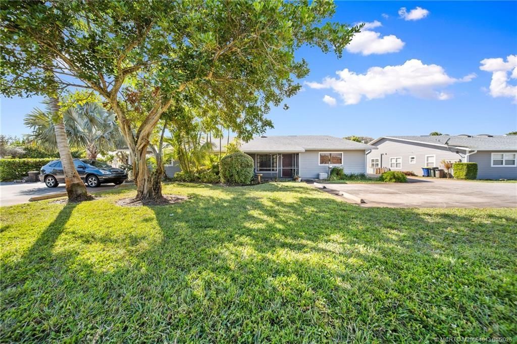 9095 SE Hobe Ridge Avenue, Hobe Sound, FL 33455 Photo