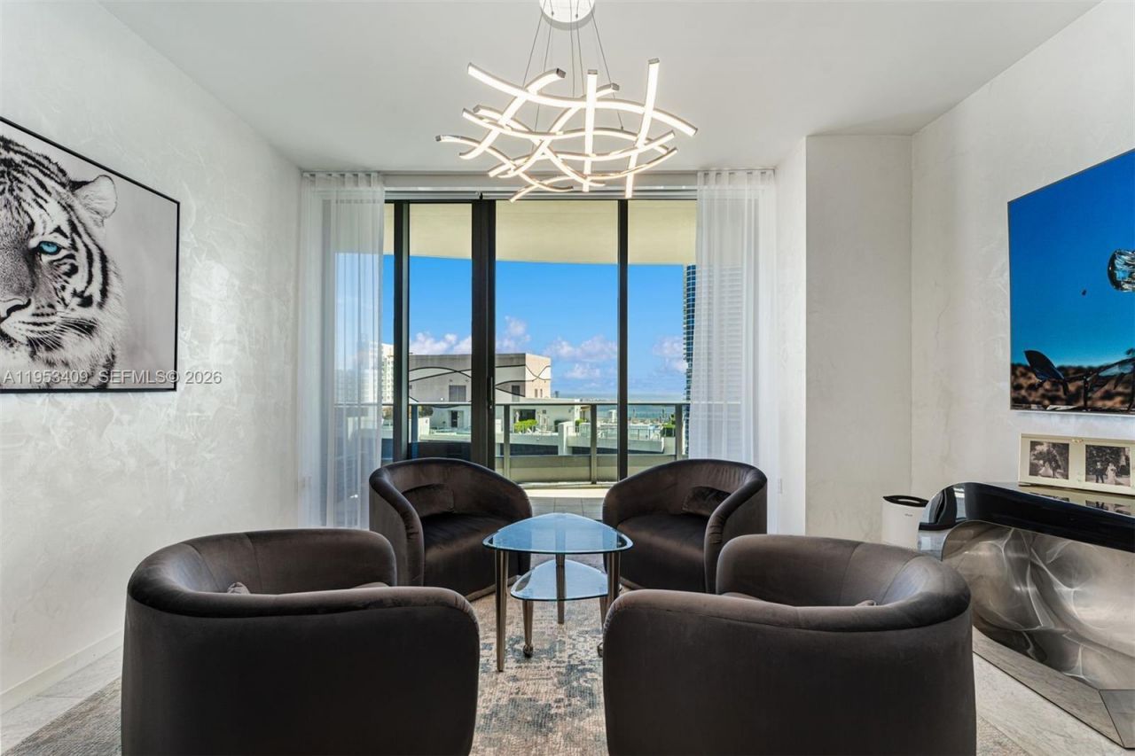 1000 Brickell Plz, Unit PH5203-FUR, Miami, FL 33131 Photo