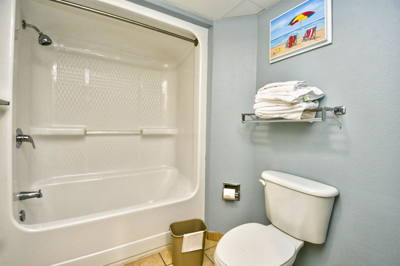 7100 N Ocean Blvd. Photo 16