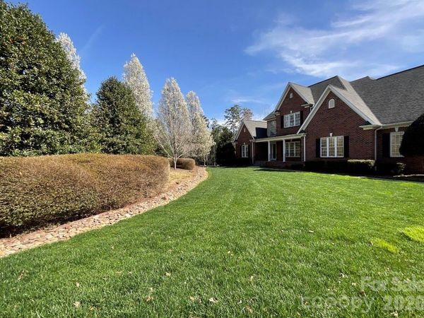 5231 Peninsula Drive, Granite Falls, NC 28630