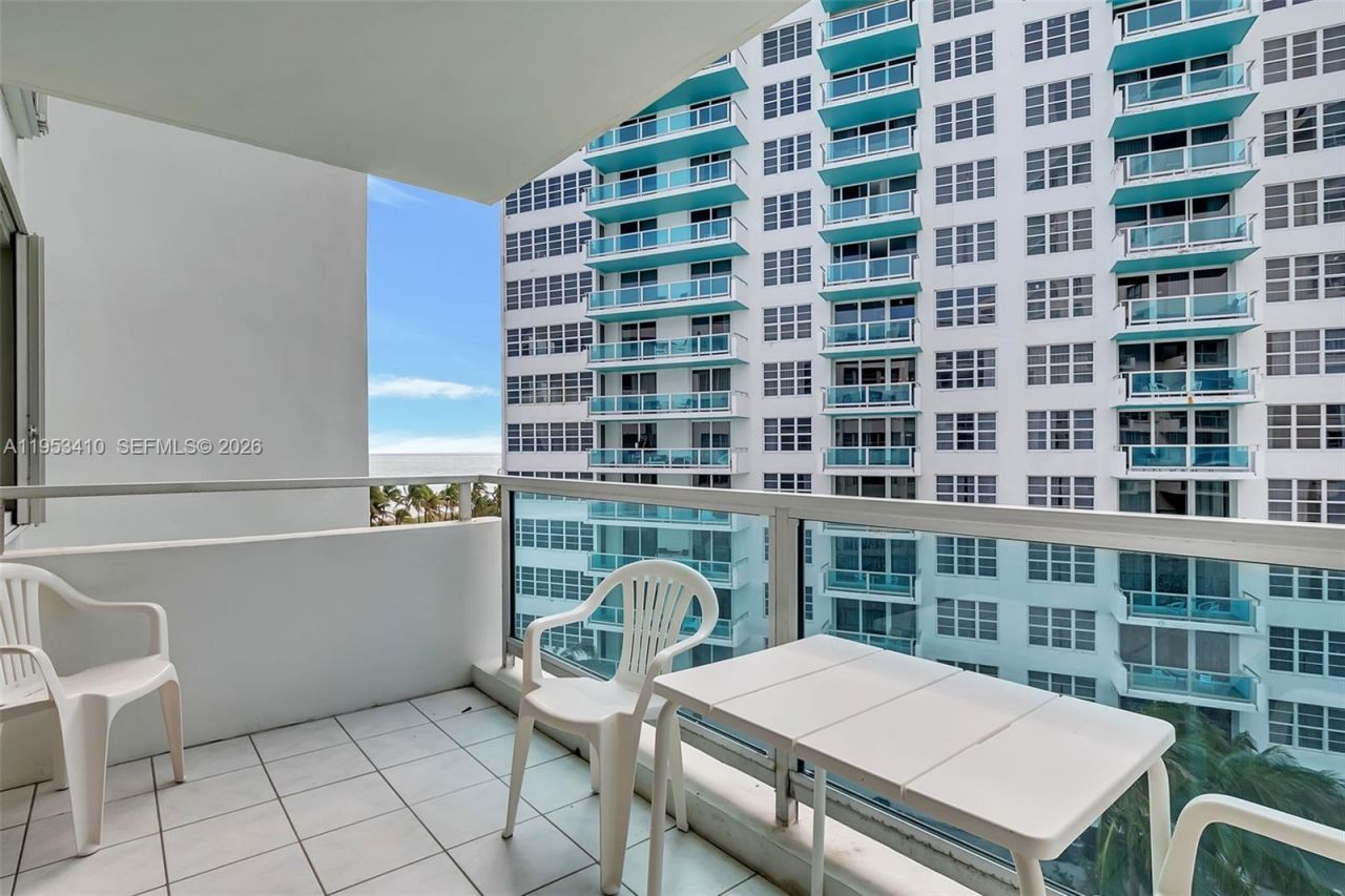 5151 Collins Ave , Unit 729, Miami Beach, FL 33140 Photo