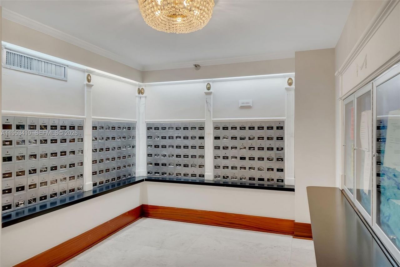 5151 Collins Ave , Unit 729, Miami Beach, FL 33140 Photo