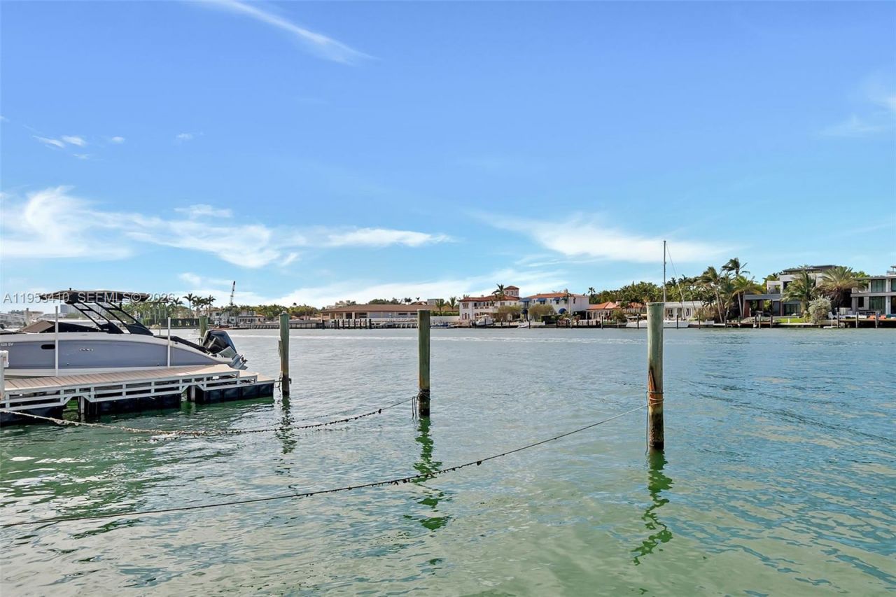 5151 Collins Ave , Unit 729, Miami Beach, FL 33140 Photo