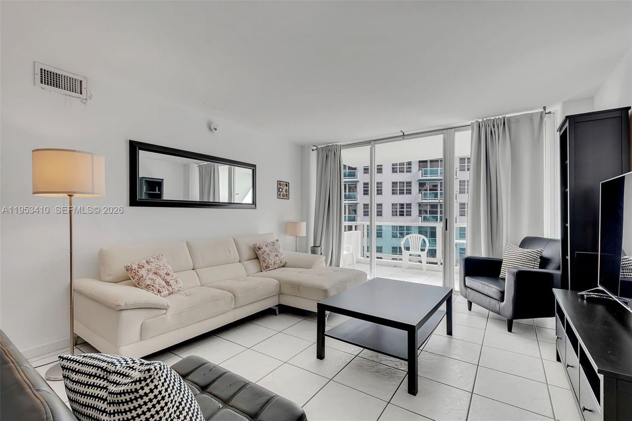 5151 Collins Ave , Unit 729, Miami Beach, FL 33140 Photo