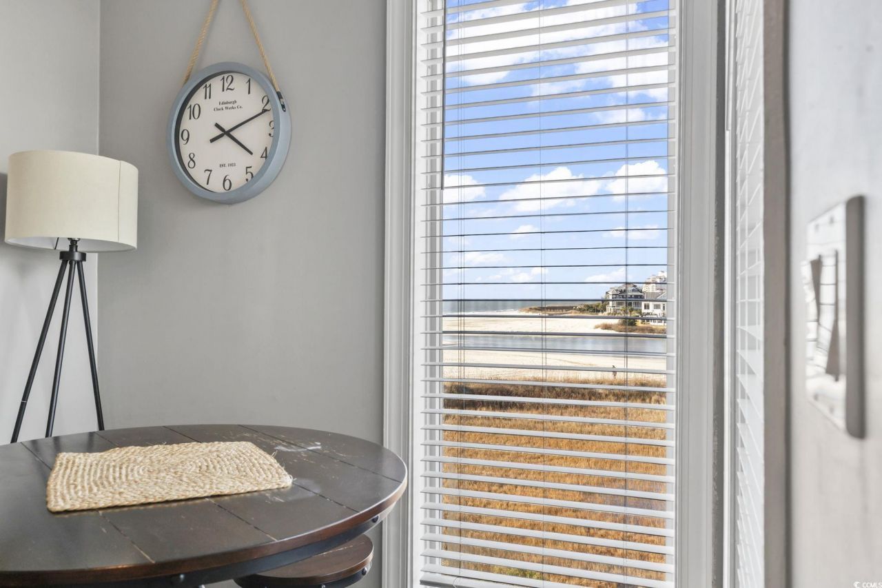 9400 Shore Dr. Photo 11