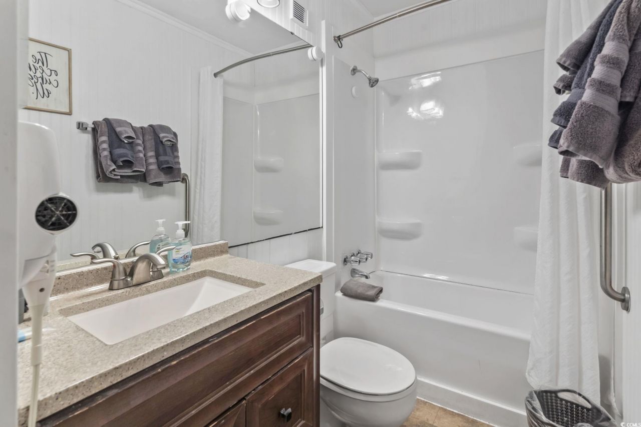 9400 Shore Dr. Photo 18