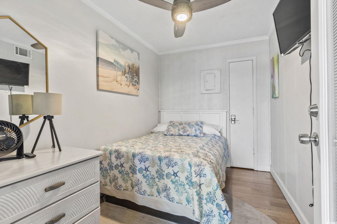 9400 Shore Dr. Photo 20