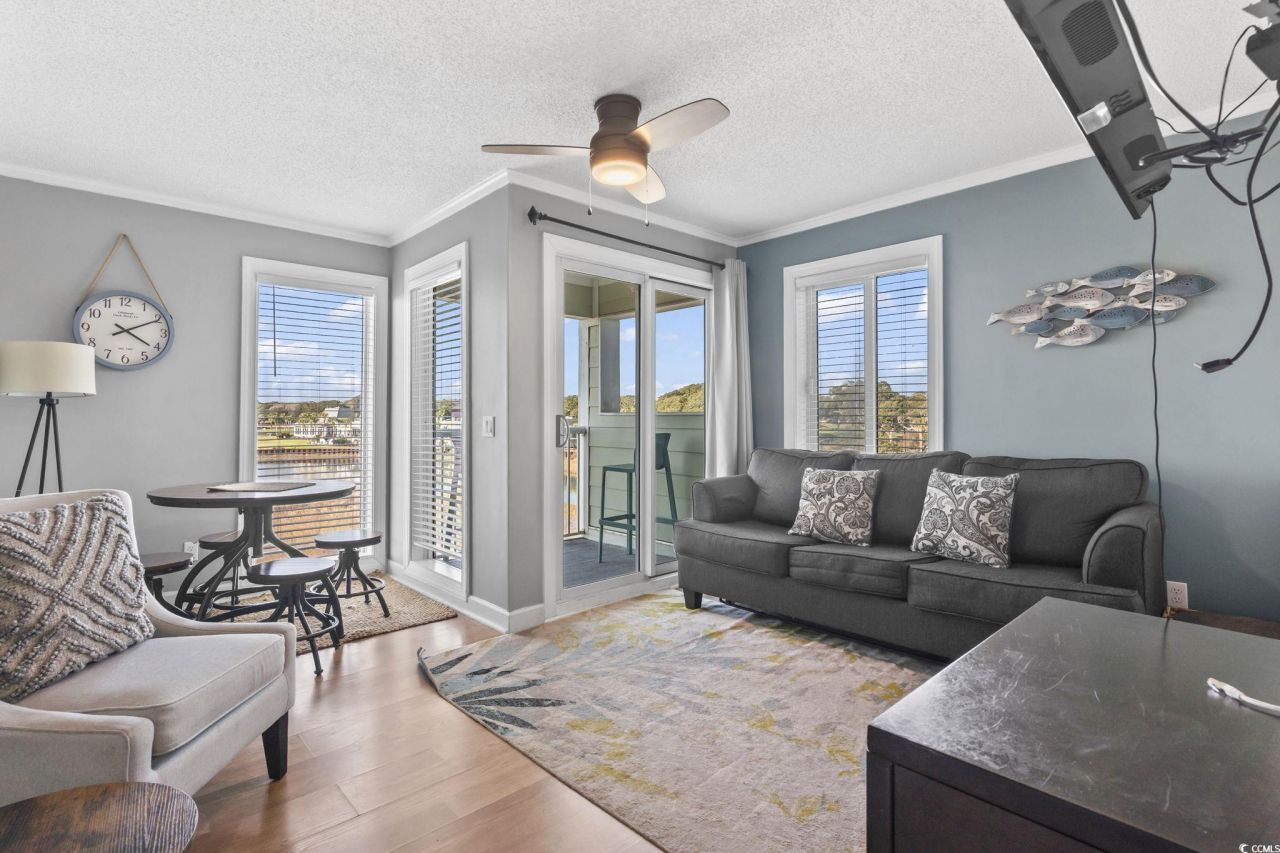 9400 Shore Dr. Photo 7