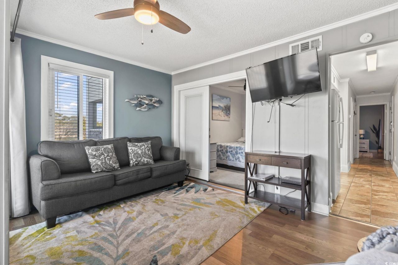 9400 Shore Dr. Photo 8