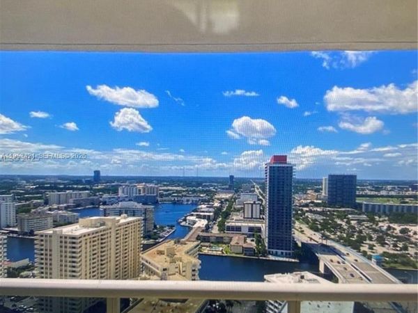 1800 S Ocean Dr , Unit 2909, Hallandale Beach, FL 33009