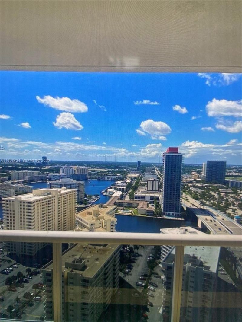 1800 S Ocean Dr , Unit 2909, Hallandale Beach, FL 33009 Photo