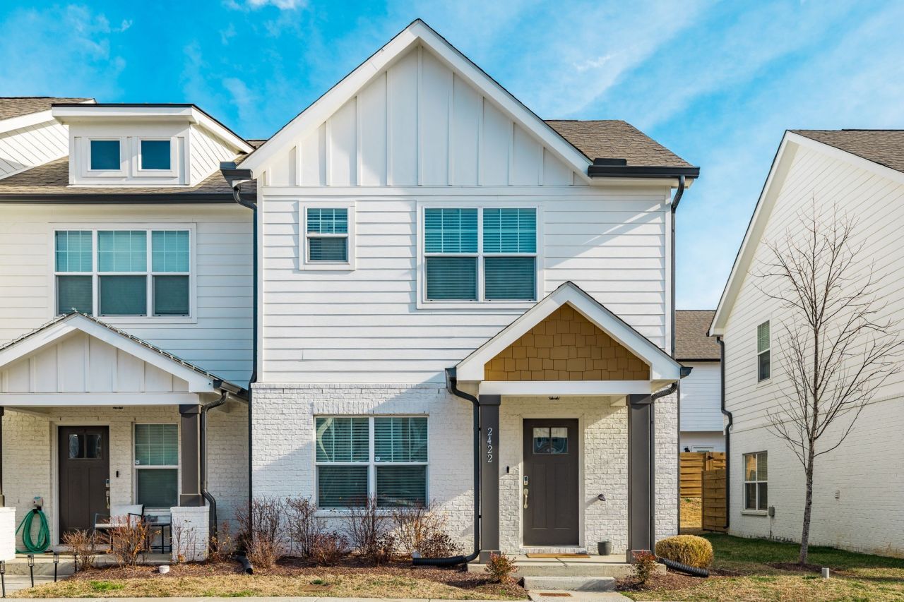 2422 Sayerville Ave, Old Hickory, TN 37138 Main Photo