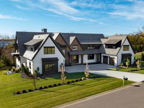 1105 Tanager Hill , Wayzata, MN 55391