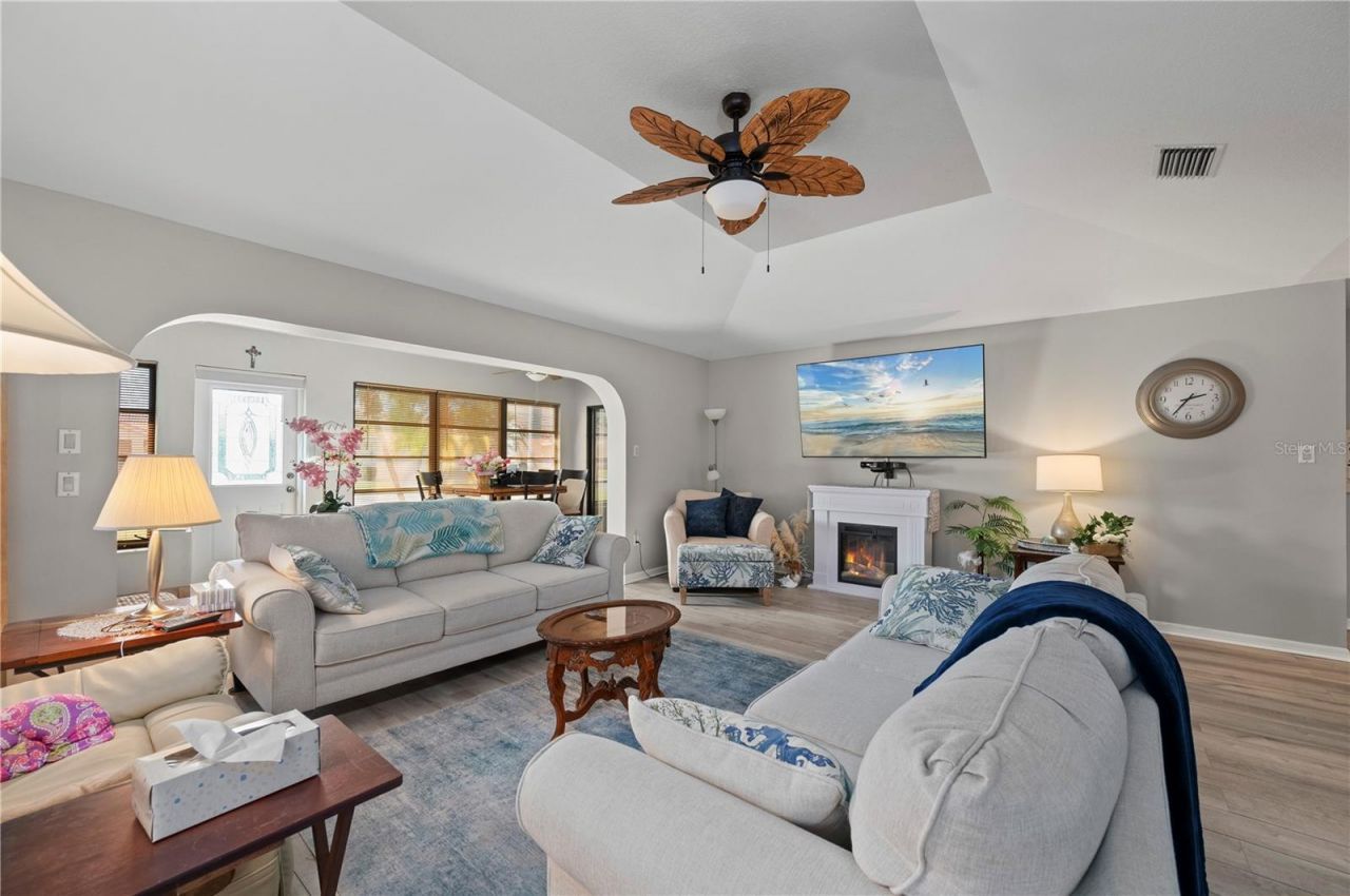 11365 SW Essex Drive, Lake Suzy, FL 34269 Photo