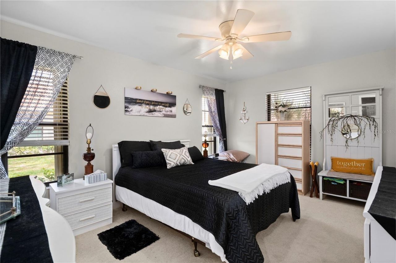 11365 SW Essex Drive, Lake Suzy, FL 34269 Photo