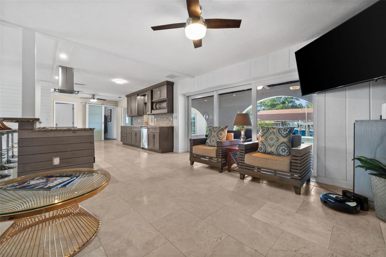 2129 W Tobago Circle, Fort Myers, FL 33905 Photo