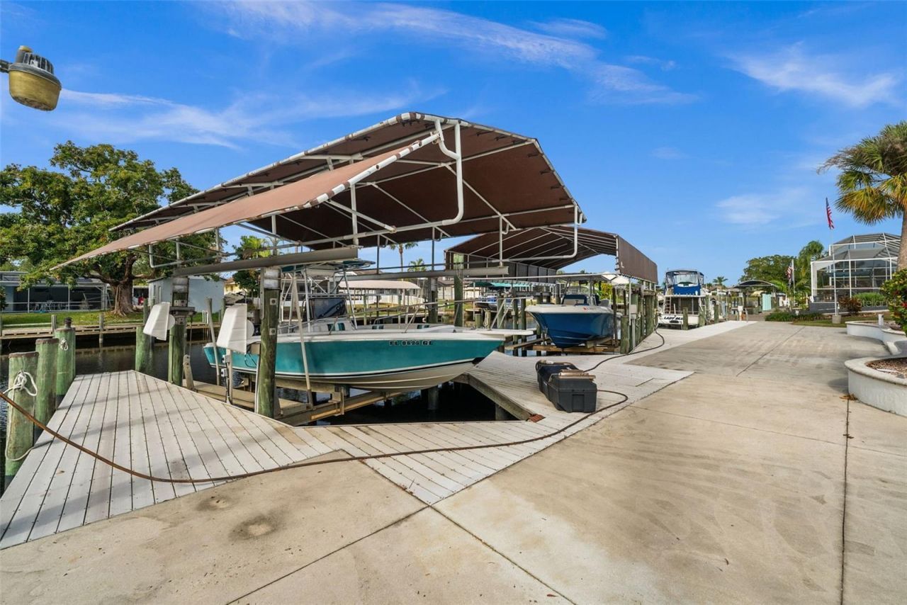 2129 W Tobago Circle, Fort Myers, FL 33905 Photo