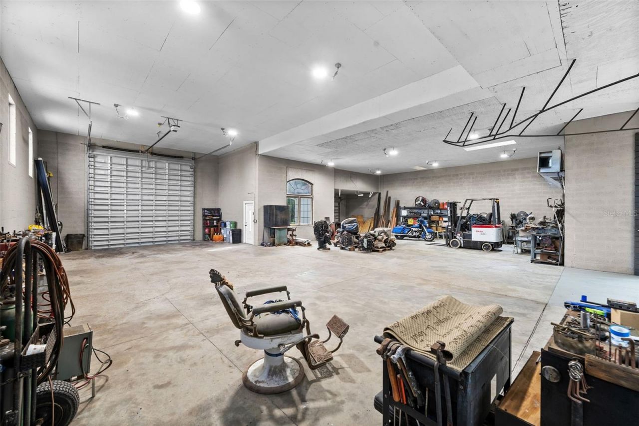 2129 W Tobago Circle, Fort Myers, FL 33905 Photo