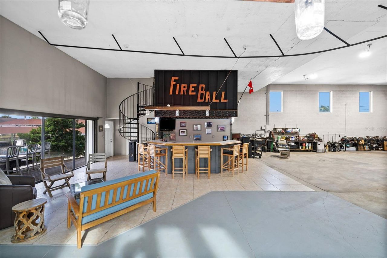 2129 W Tobago Circle, Fort Myers, FL 33905 Photo