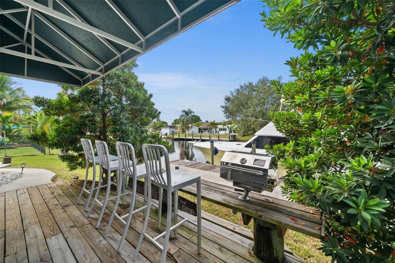 2129 W Tobago Circle, Fort Myers, FL 33905 Photo