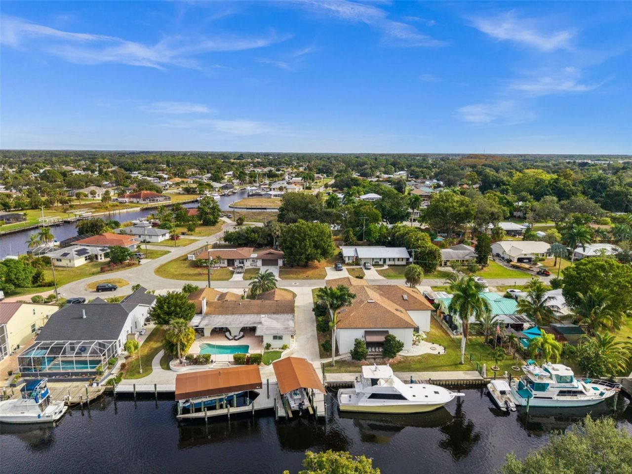 2129 W Tobago Circle, Fort Myers, FL 33905 Photo