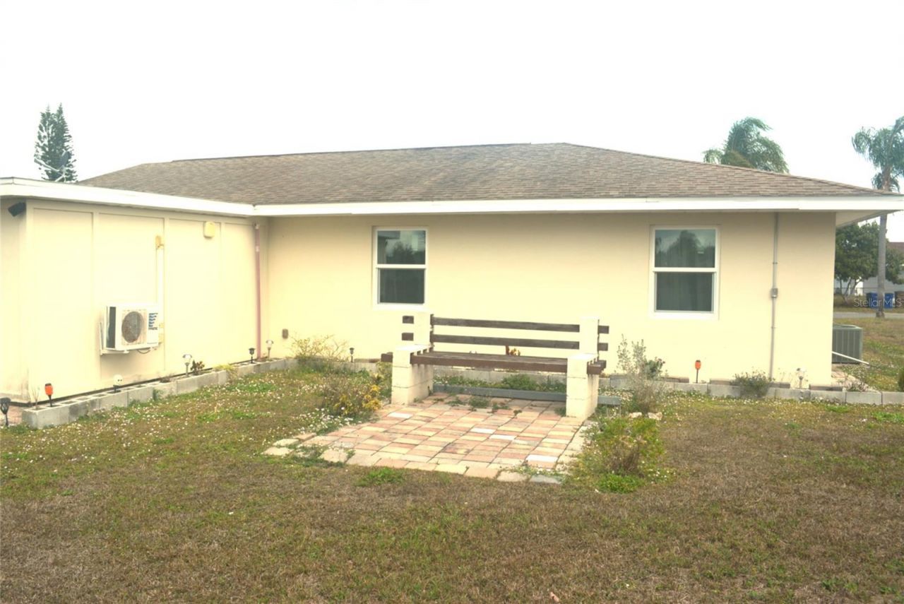 1410 Alwynne Drive, Lehigh Acres, FL 33936 Photo