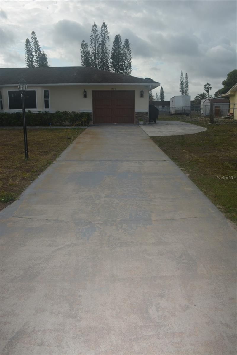 1410 Alwynne Drive, Lehigh Acres, FL 33936 Photo