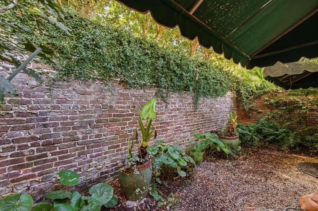 61 Broad Street Photo 22